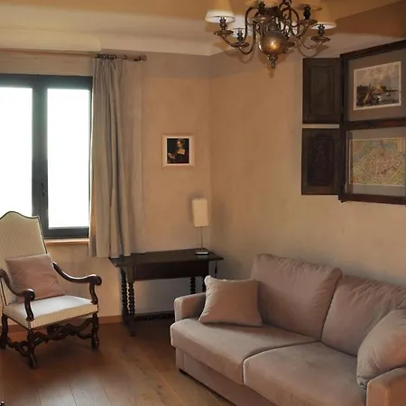 Maison Orsini Villeneuve-les-Avignon Room photo